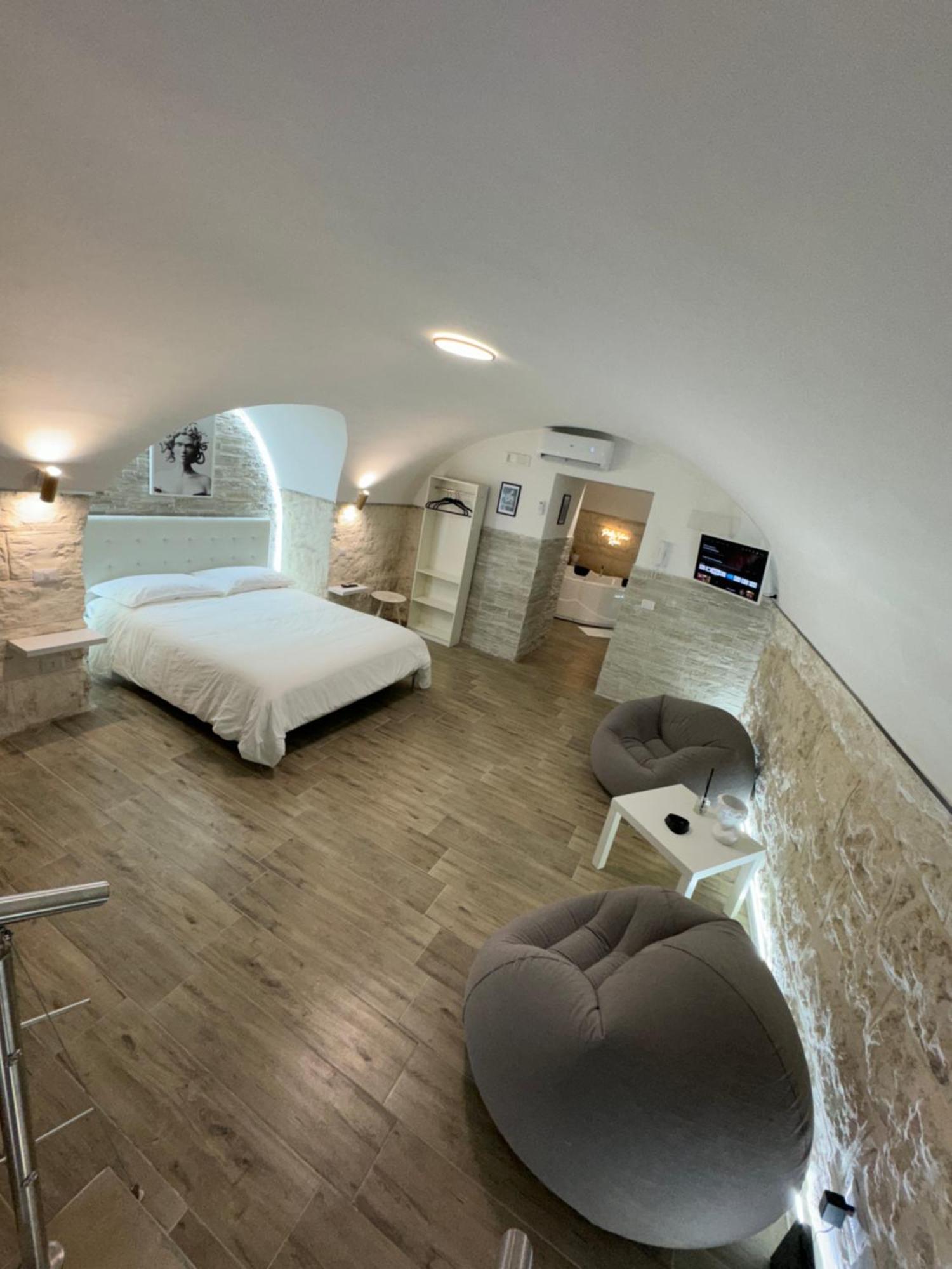 Pietra Viva Room Bari Exterior photo